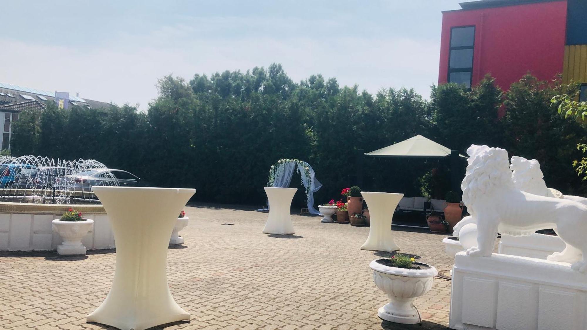 Hotel Bouzid - Laatzen Ngoại thất bức ảnh
