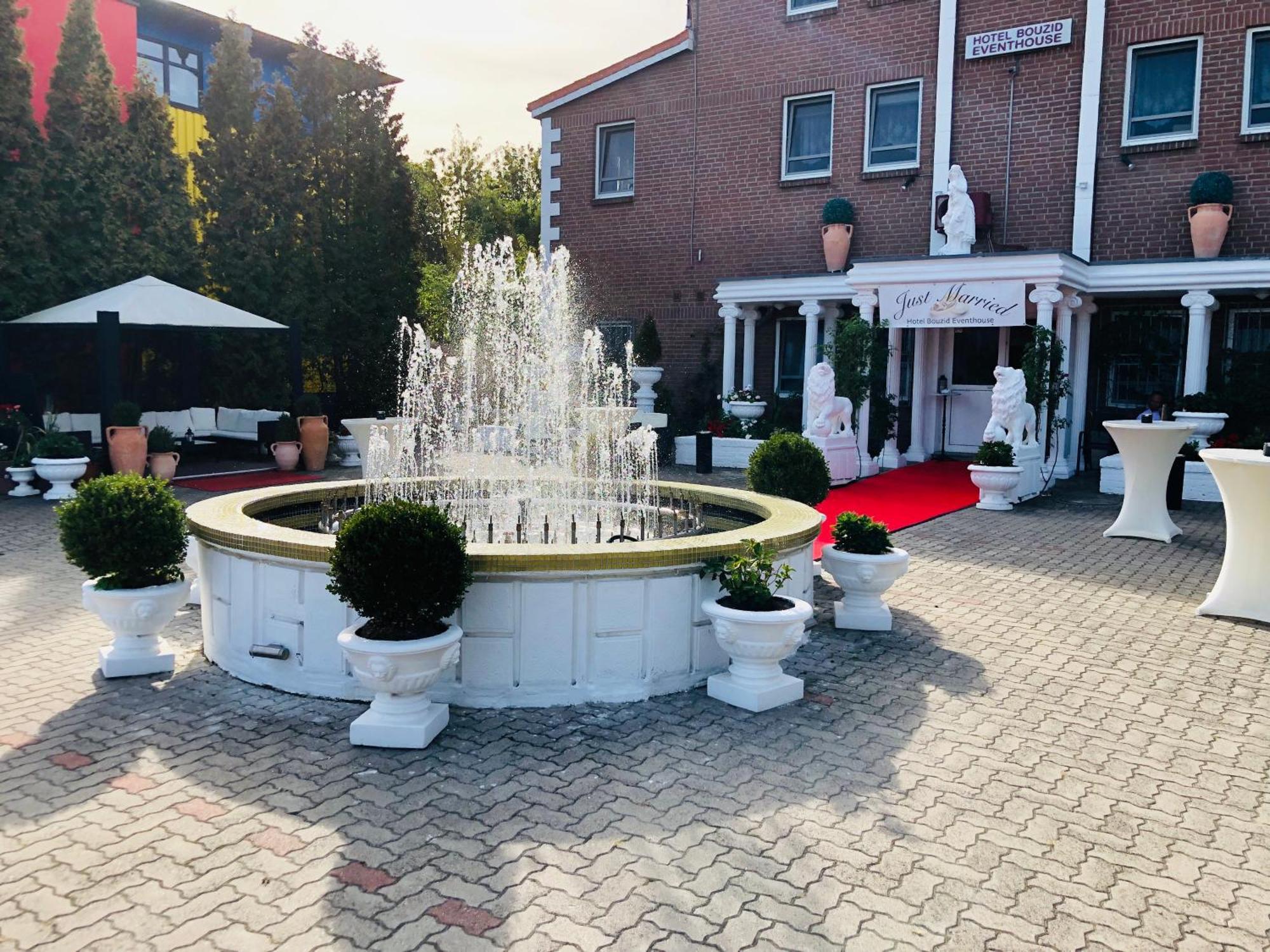 Hotel Bouzid - Laatzen Ngoại thất bức ảnh