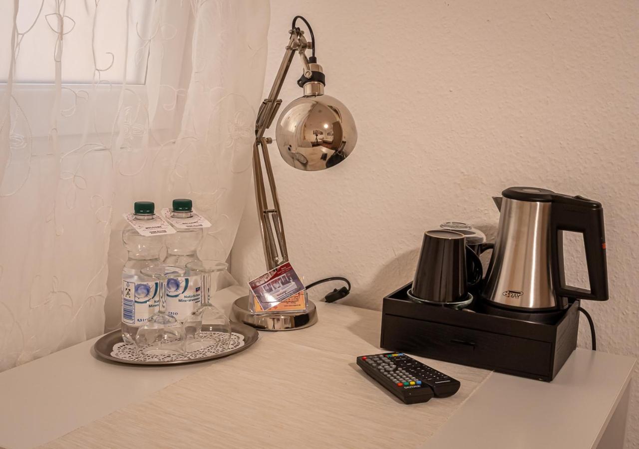 Hotel Bouzid - Laatzen Ngoại thất bức ảnh