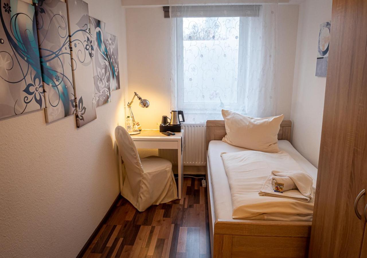 Hotel Bouzid - Laatzen Ngoại thất bức ảnh