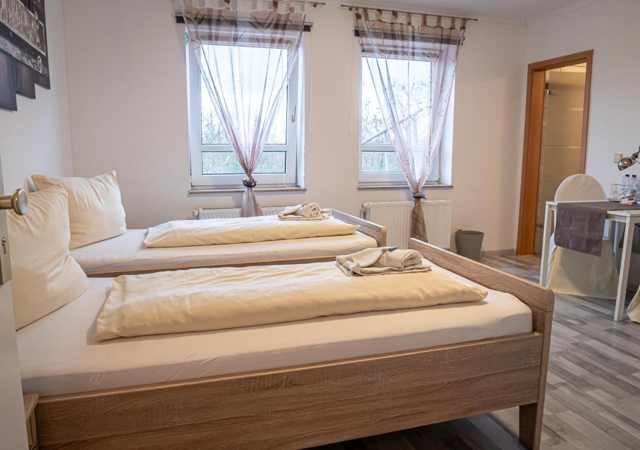 Hotel Bouzid - Laatzen Ngoại thất bức ảnh