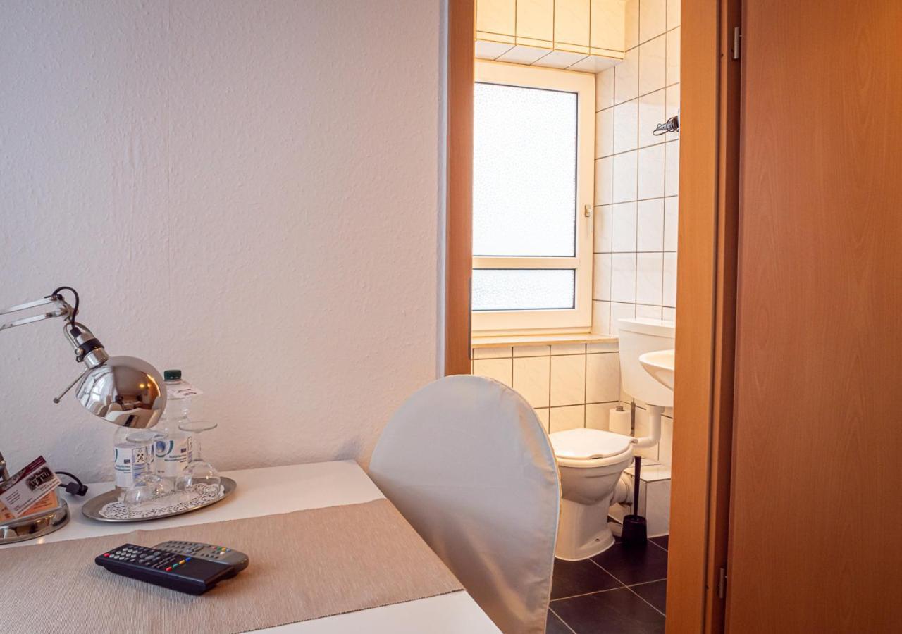 Hotel Bouzid - Laatzen Ngoại thất bức ảnh
