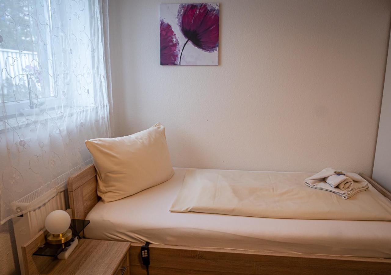 Hotel Bouzid - Laatzen Ngoại thất bức ảnh